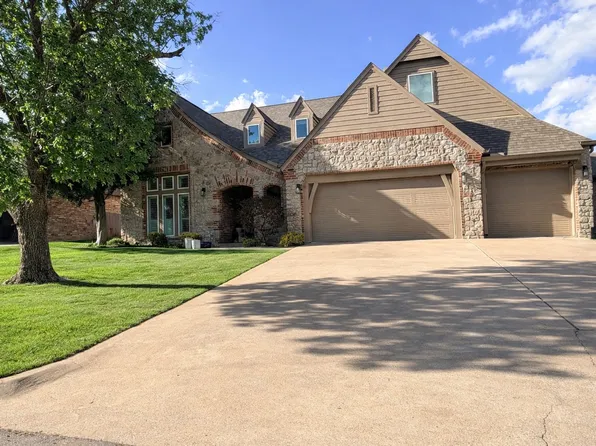 8717 E 98th Pl, Tulsa, OK 74133