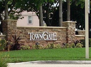 15664 NW 12th Mnr, Pembroke Pines, FL 33028
