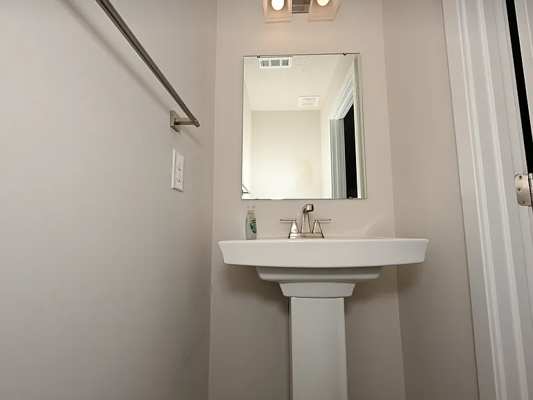 1838 Shank Dr — Photo 26