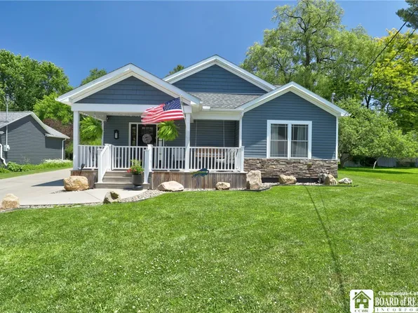 67 S Alleghany Ave, Jamestown, NY 14701
