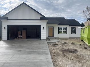323 Allison Way, Campbellsport, WI 53010