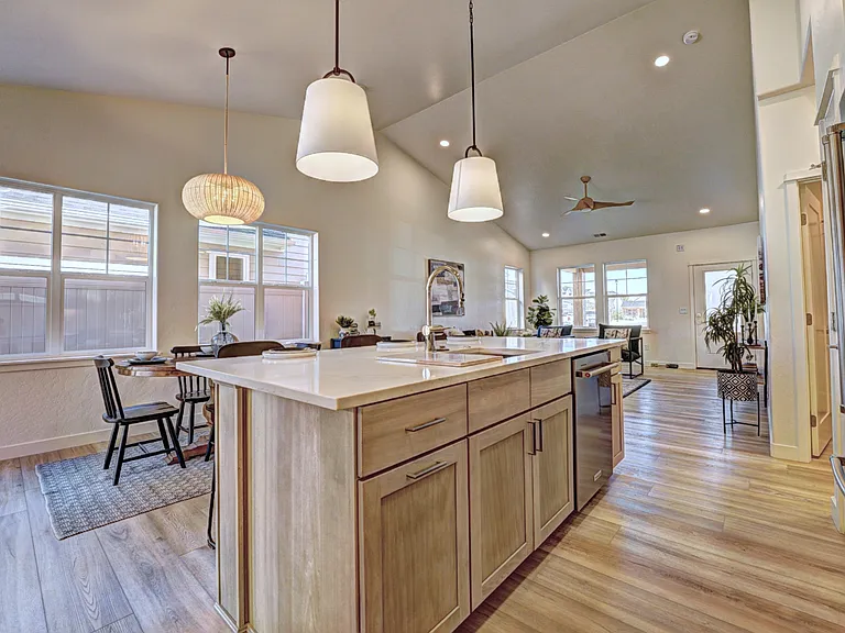 1914 Korima Dr — Photo 16