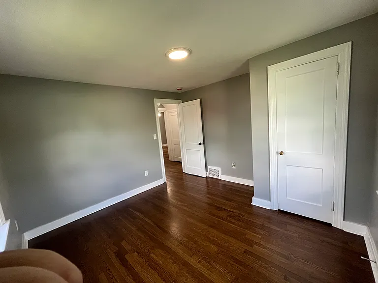 202 Canaan Rd — Photo 11