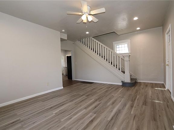 4th image of 830 Unity St