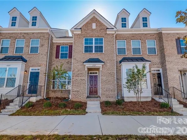 6929 Walnut Branch Ln, Charlotte, NC 28277