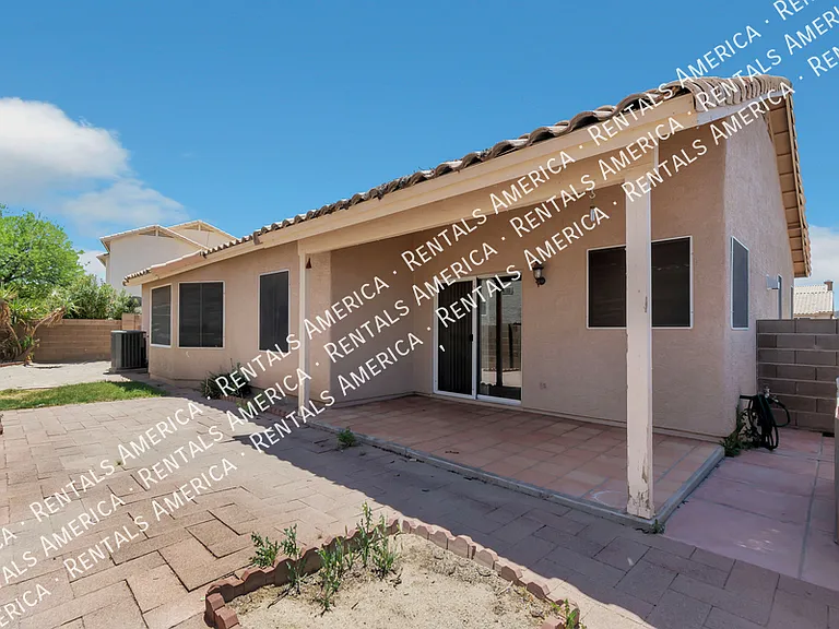7165 W Yarbough Dr — Photo 24