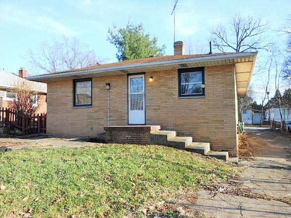3rd image of 2627 Zesiger Ave