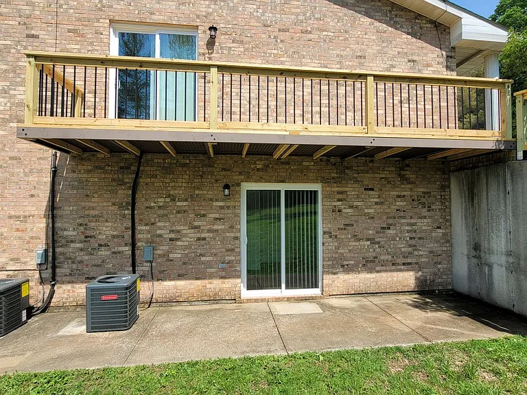 17230 Peaceful Ln — Photo 3
