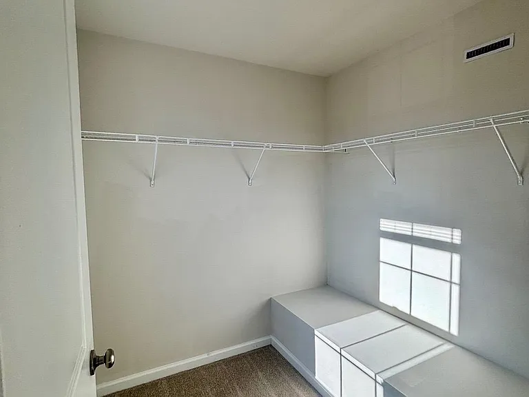 189 Mazzeo Dr — Photo 9