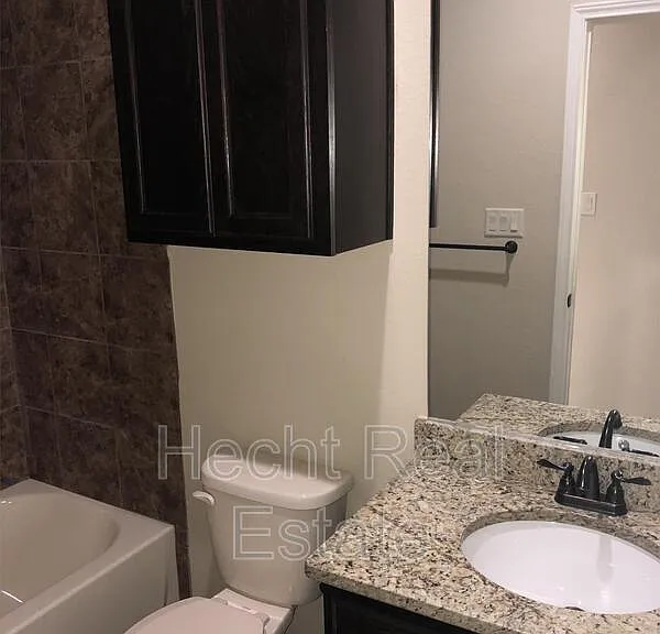 414 Jack Rabbit Ln #A — Photo 5