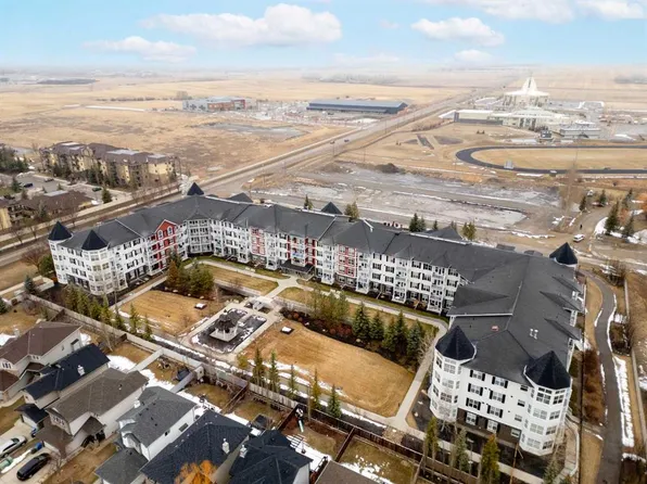 1 W Crystal Green Ln #431, Okotoks, AB T1S 0C5