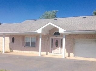 311 Navajo Trl, Burns Harbor, IN 46304
