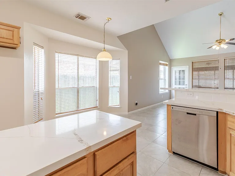 12214 Meadow Lane Ct — Photo 10