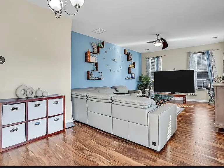 130 Winslow Cir #NA — Photo 3