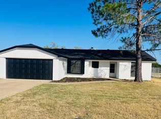 532 Highpoint Dr, Godley, TX 76044