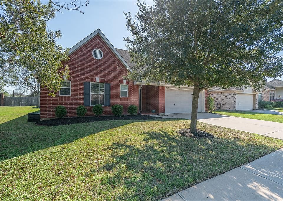 1st image of 6102 Patridge Dr