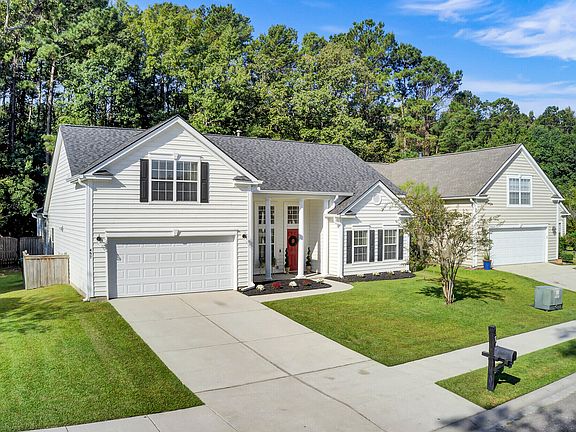 2nd image of 497 Blue Dragonfly Dr