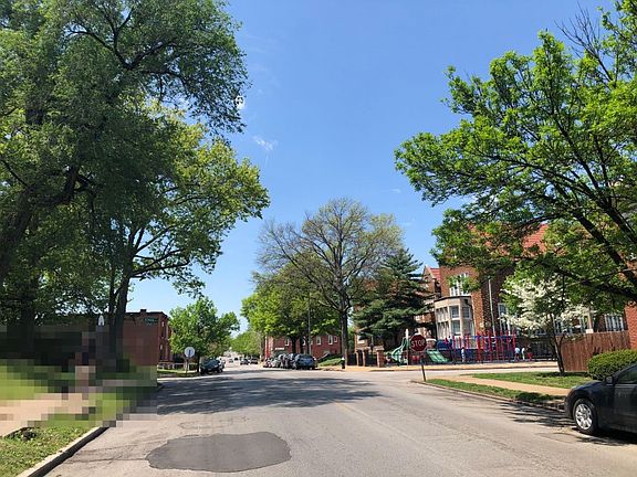 3rd image of 2719-2723 Meramec St