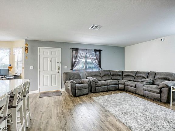 3rd image of 8410 Eldora Ave Unit 1079