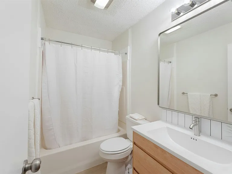 11603 Walnut Ridge Dr #B — Photo 19