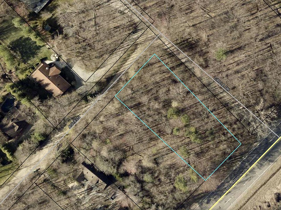 1st image of 5 Anita Ln