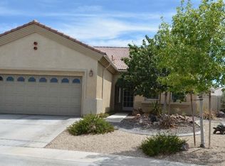19395 Boulders St, Apple Valley, CA 92308