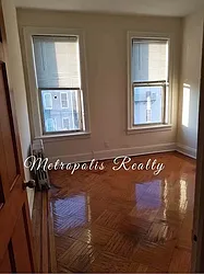 Rented by Metropolis International Realty Inc.