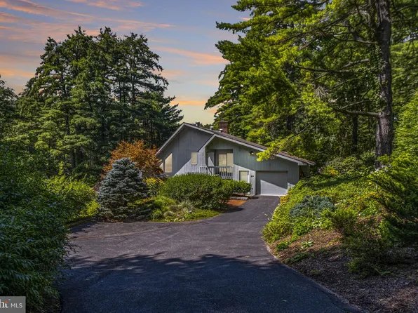 264 Old Farm Ln, Bellefonte, PA 16823