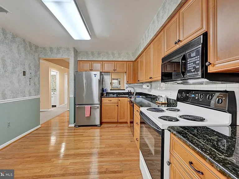 2217 Woodbox Ln #A-2217A — Photo 12
