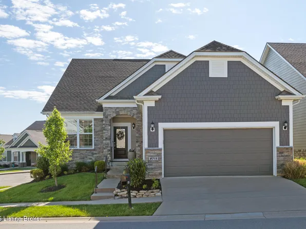 2711 Hamilton Springs Dr, Louisville, KY 40245