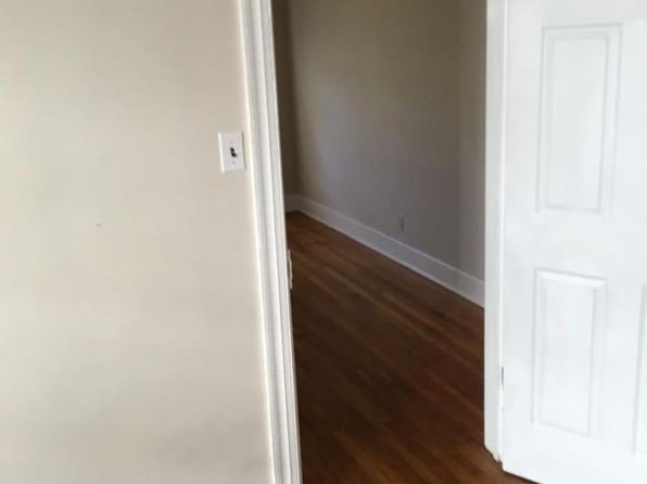 1009 Clarendon St #A