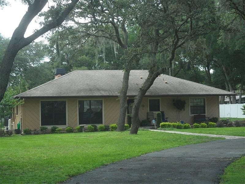 2nd image of 498 Eden Park Rd