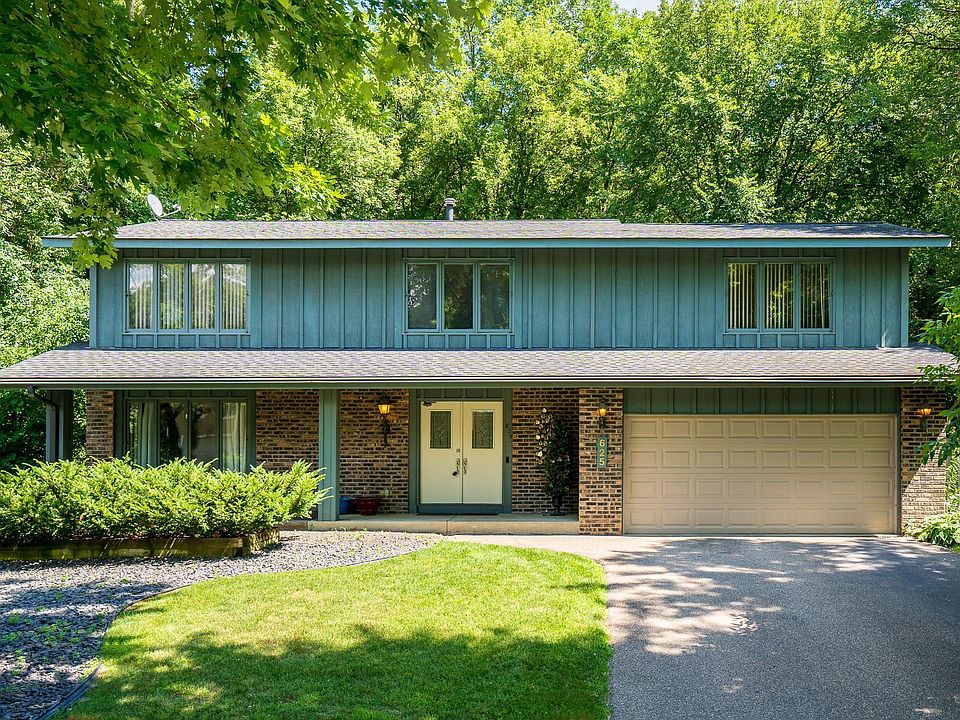 1st image of 625 Thoreau Dr