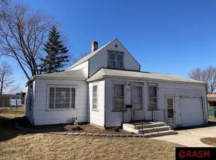 660 2nd Ave NW, Sleepy Eye, MN 56085
