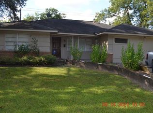 7941 Longridge Dr, Houston, TX 77055