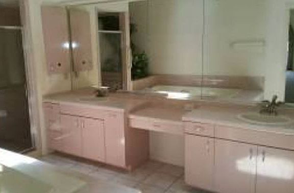 3rd image of 4651 Las Brisas Ln