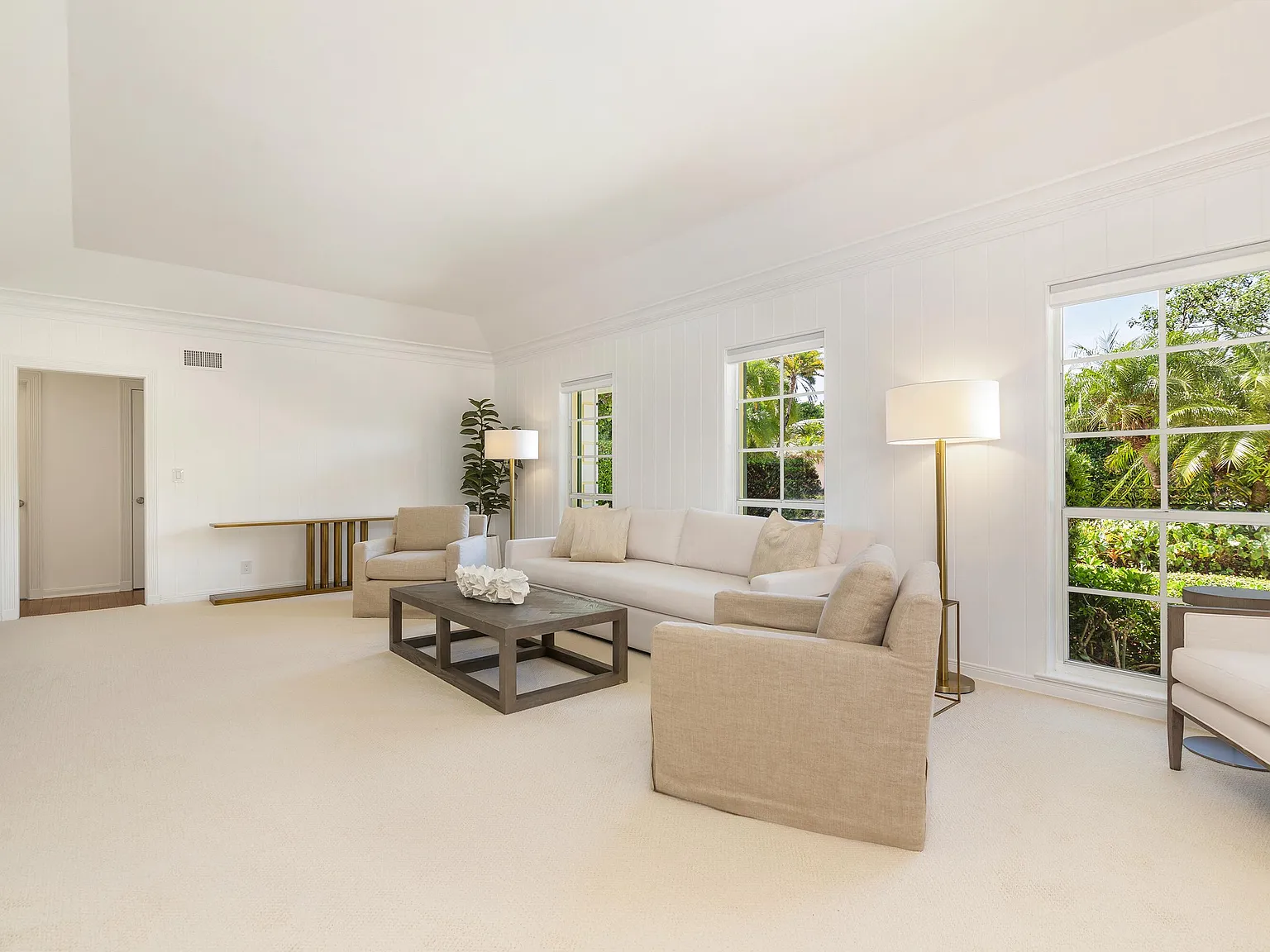 4 bed, 3.5 bath, 2334 sqft, $39,500 — Photo 3