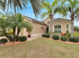 1637 Emerald Dunes Dr, Sun City Center, FL 33573