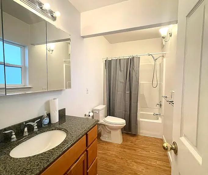 134 Cypress St #B — Photo 6