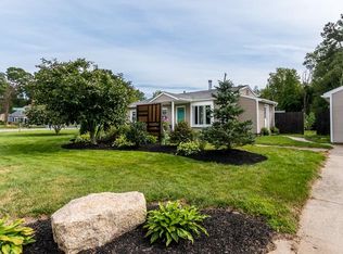 438 Gulf Rd W, Dartmouth, MA 02748