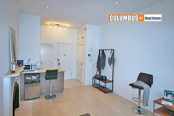 Rented by Aryeh Realty | media 21