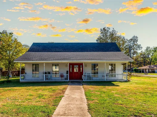 507 Sunset St, Roxton, TX 75477