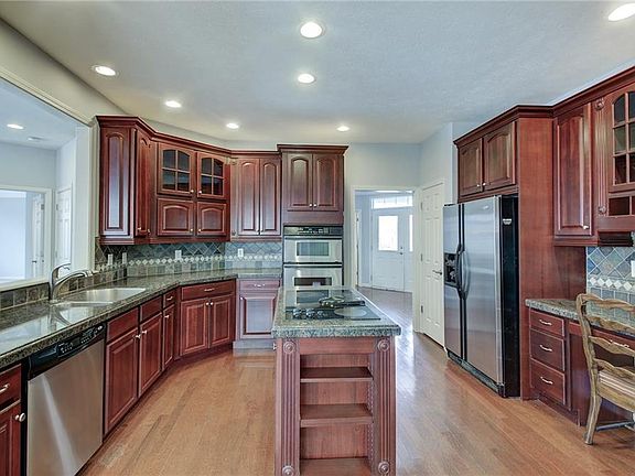 5th image of 12478 Hawks Landing Dr