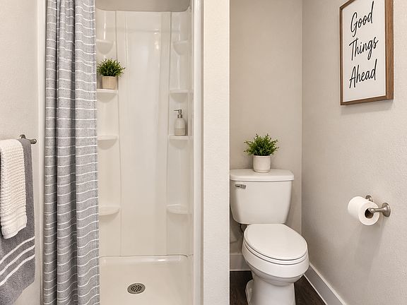 4th image of 1405 Moore St #8