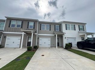 119 Village Green Dr, Adairsville, GA 30103