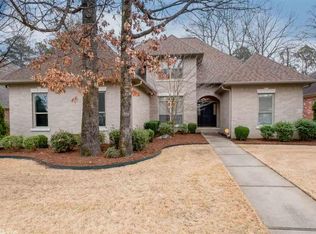 19 Aberdeen Dr, Little Rock, AR 72223