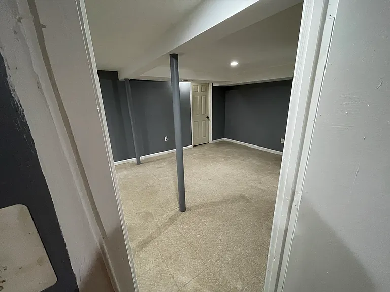 216 Carnation Ct #BASEMENT — Photo 5