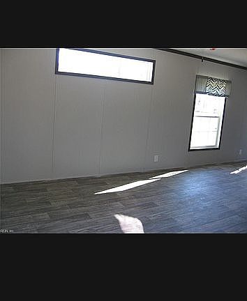 4th image of 8718 Smithfield Apartments Ln #4