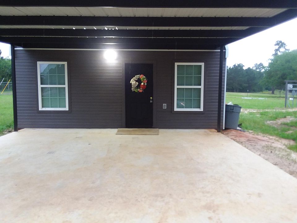 1st image of 418 Joy Ln