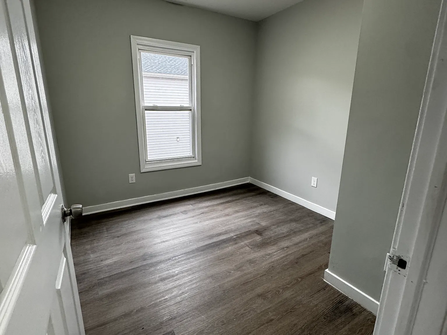 2 bed, $1,800 — Photo 4